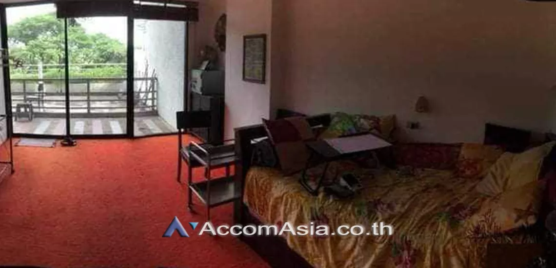 Pet friendly |  2 Bedrooms  Condominium For Sale in Sathorn, Bangkok  near MRT Khlong Toei (AA31257)