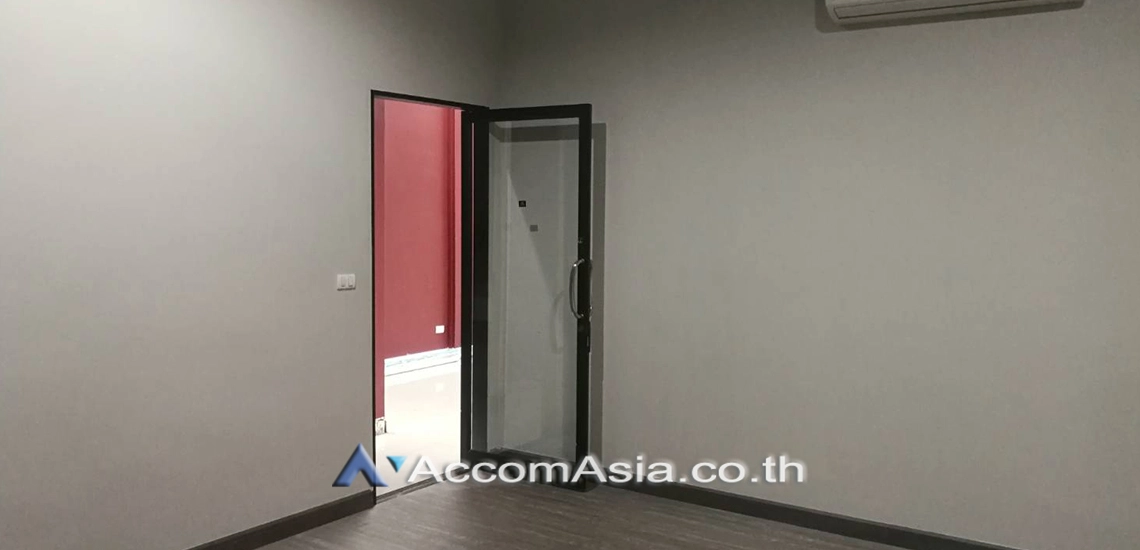 10  Condominium for rent and sale in New Phetchaburi ,Bangkok MRT Phetchaburi at Circle Condominium AA31269