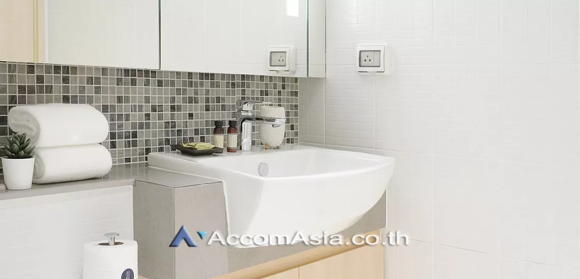 6  Apartment For Rent in Ploenchit ,Bangkok BTS Chitlom at Service Residence AA31299