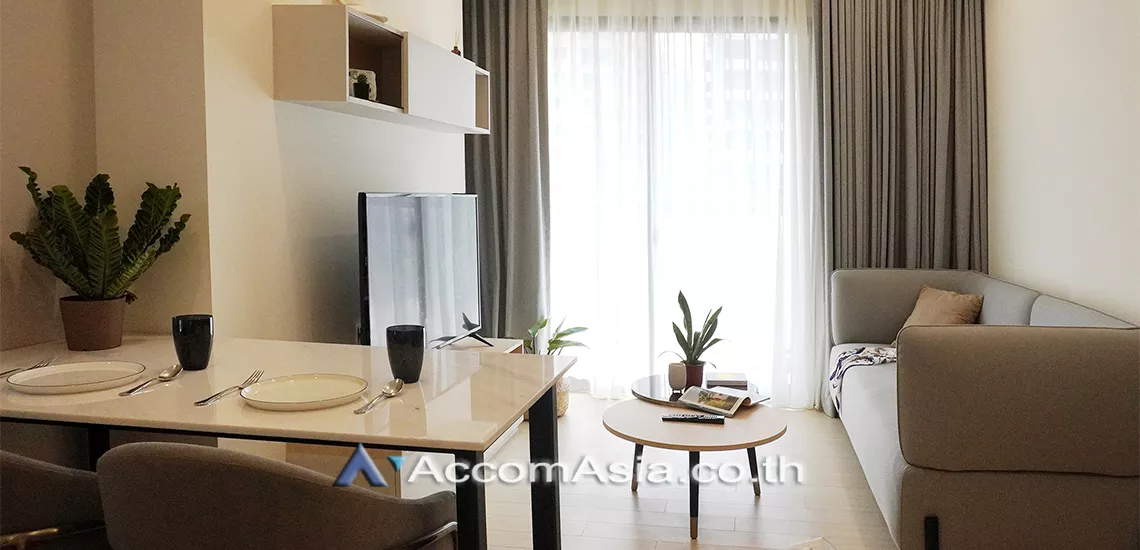  2  1 br Apartment For Rent in Ploenchit ,Bangkok BTS Chitlom at Service Residence AA31303