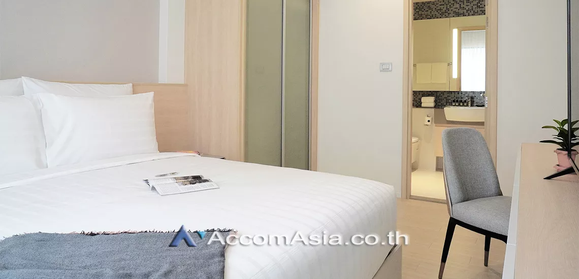 5  1 br Apartment For Rent in Ploenchit ,Bangkok BTS Chitlom at Service Residence AA31303