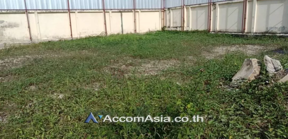  2  Land For Sale in Sukhumvit ,Bangkok BTS Ekkamai AA31304