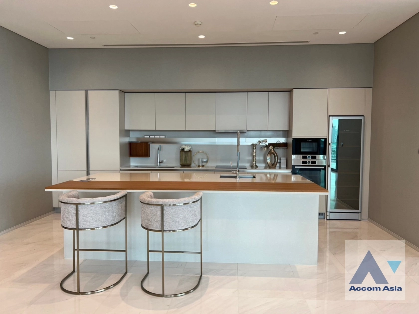 7  4 br Condominium for rent and sale in Ploenchit ,Bangkok BTS Chitlom at The Residences at Sindhorn Kempinski Hotel Bangkok AA31313