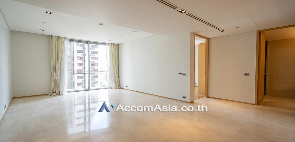 8  2 br Condominium For Sale in Silom ,Bangkok BTS Sala Daeng - MRT Silom at Saladaeng Residences AA31317