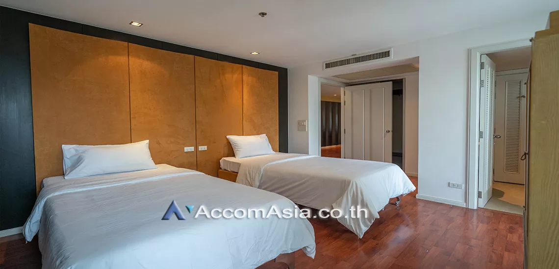 8  2 br Apartment For Rent in Sukhumvit ,Bangkok BTS Thong Lo at Fully Furnished Suites AA31331