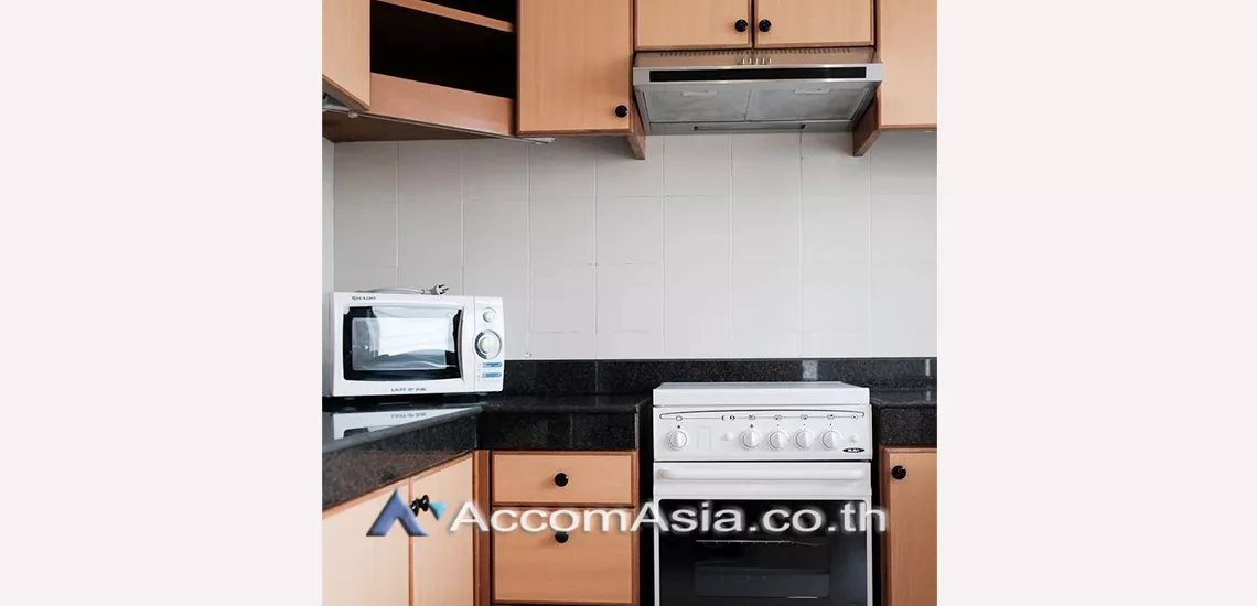4  2 br Apartment For Rent in Sukhumvit ,Bangkok BTS Thong Lo at Suites of families AA31332