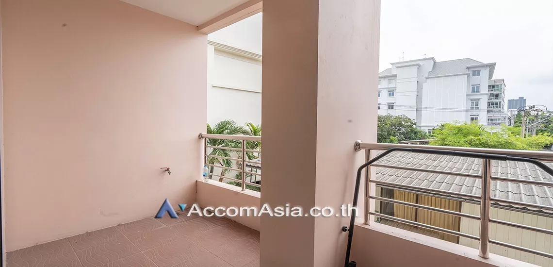 4  3 br Apartment For Rent in Sukhumvit ,Bangkok BTS Thong Lo at Charming Style AA31335