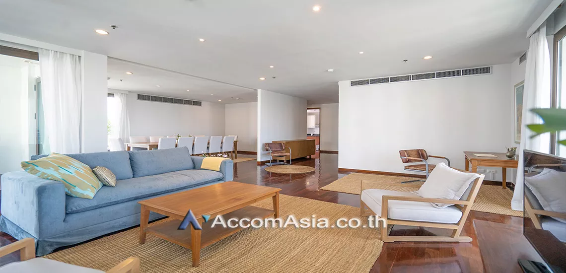 Big Balcony, Pet friendly |  A Unique design and Terrace Apartment  4 Bedroom for Rent BTS Surasak in Silom Bangkok