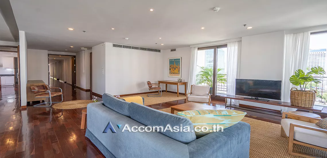 Big Balcony, Pet friendly |  4 Bedrooms  Apartment For Rent in Silom, Bangkok  near BTS Surasak (AA31349)