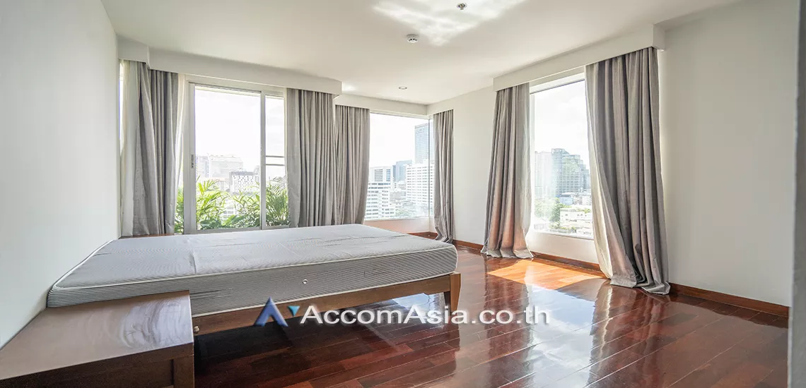 12  4 br Apartment For Rent in Silom ,Bangkok BTS Surasak at A Unique design and Terrace AA31349