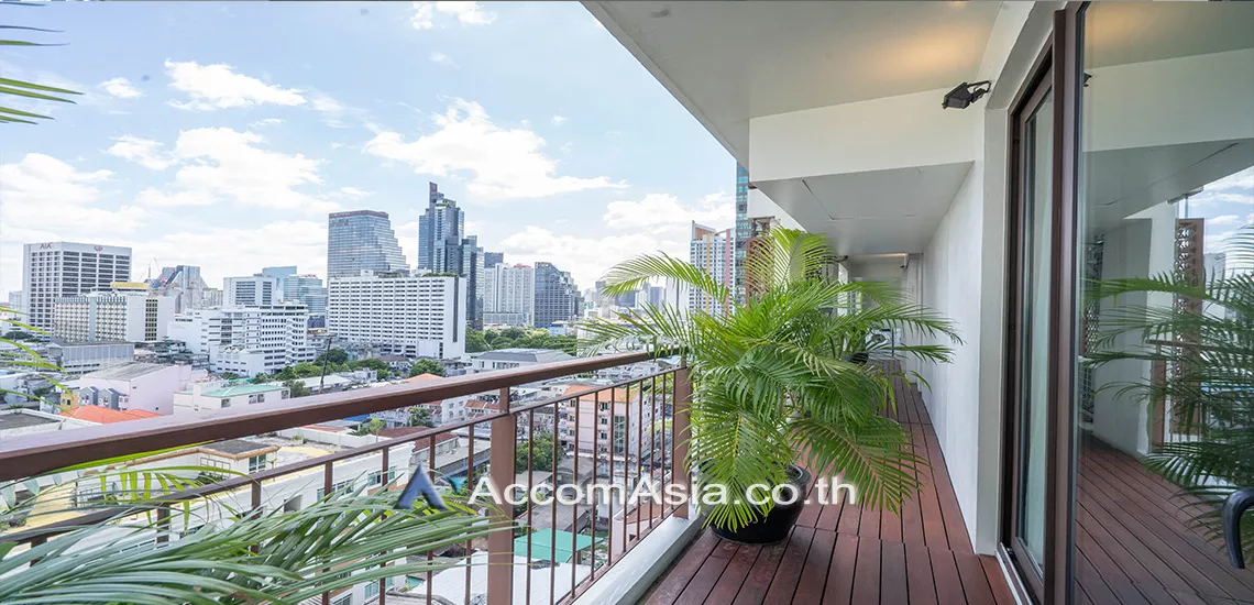 8  4 br Apartment For Rent in Silom ,Bangkok BTS Surasak at A Unique design and Terrace AA31349