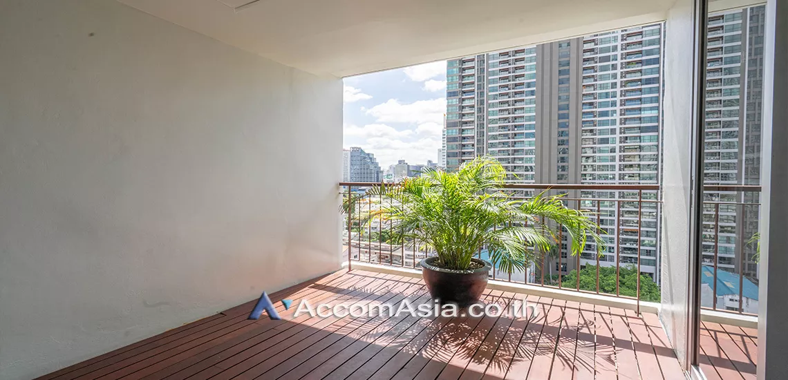 10  4 br Apartment For Rent in Silom ,Bangkok BTS Surasak at A Unique design and Terrace AA31349