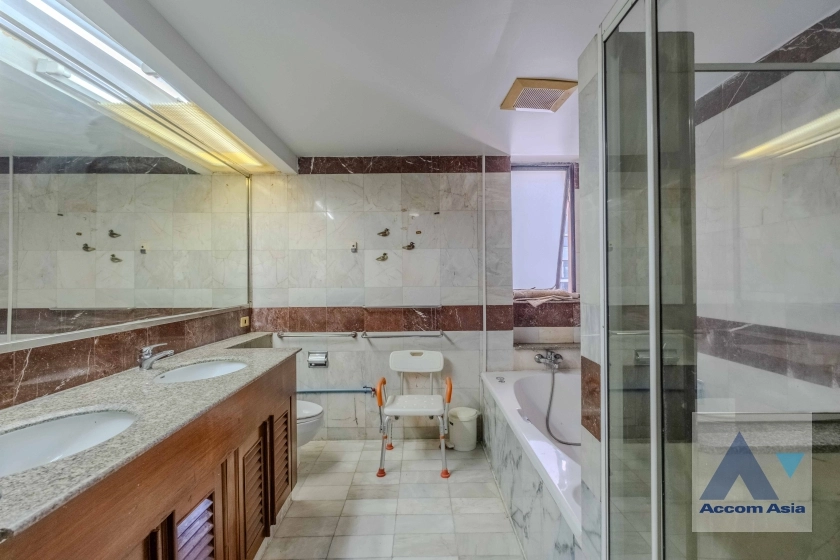 23  3 br Condominium for rent and sale in Sukhumvit ,Bangkok  at President Park Sukhumvit 24   AA31362