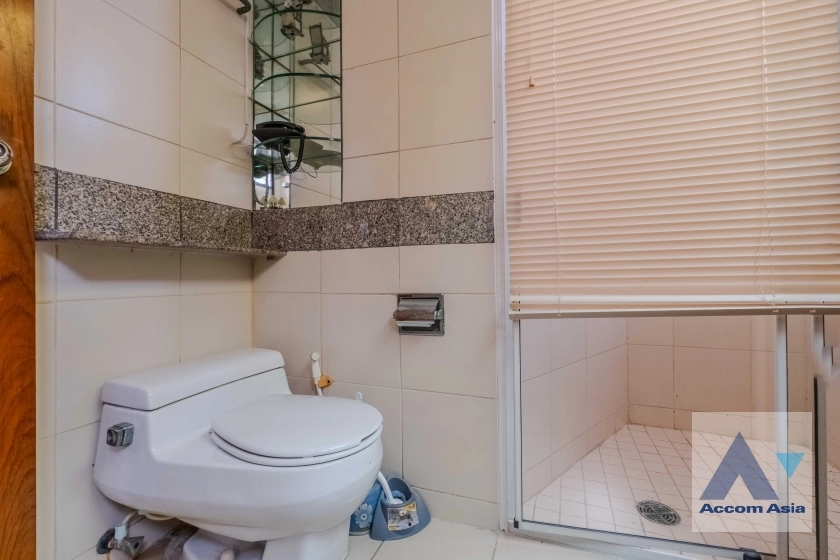 33  3 br Condominium for rent and sale in Sukhumvit ,Bangkok  at President Park Sukhumvit 24   AA31362