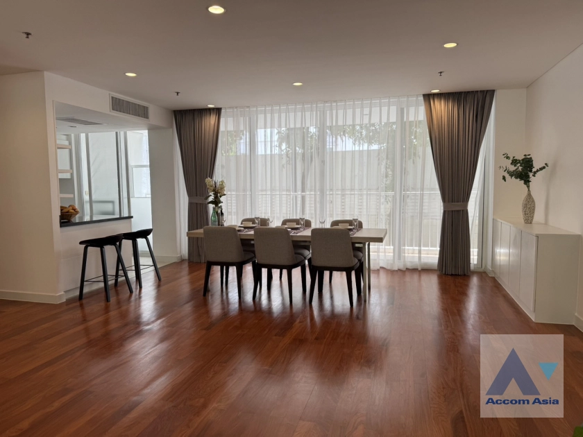 10  4 br Apartment for rent and sale in Sukhumvit ,Bangkok BTS Ekkamai at Ekkamai Family Apartment AA31371