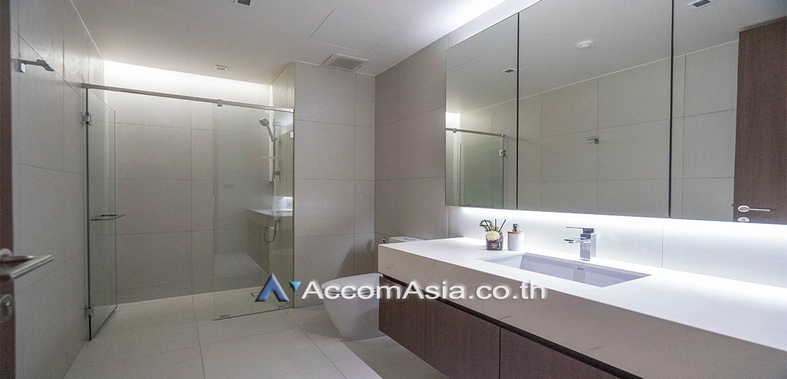 13  4 br Apartment For Rent in Sukhumvit ,Bangkok BTS Phrom Phong at Modern Brand New Apartment AA31706