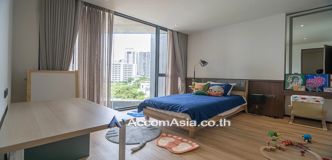 8  4 br Apartment For Rent in Sukhumvit ,Bangkok BTS Phrom Phong at Modern Brand New Apartment AA31706