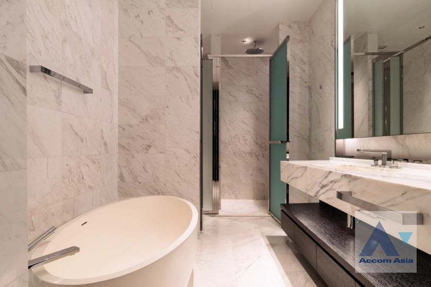 12  3 br Condominium For Rent in Sathorn ,Bangkok BTS Saphan Taksin at Four Seasons Private Residences AA31713