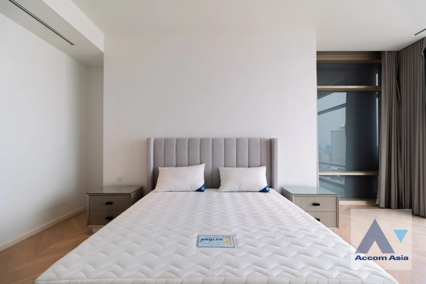 11  3 br Condominium For Rent in Sathorn ,Bangkok BTS Saphan Taksin at Four Seasons Private Residences AA31713