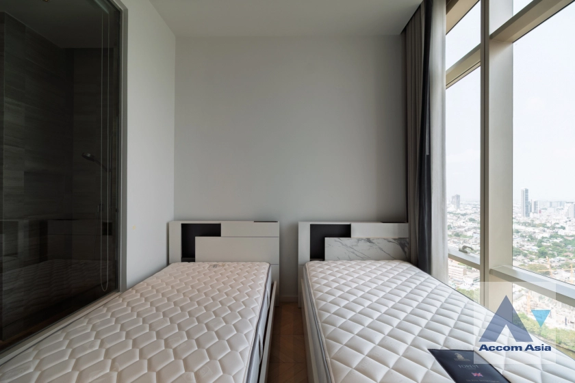 16  3 br Condominium For Rent in Sathorn ,Bangkok BTS Saphan Taksin at Four Seasons Private Residences AA31713