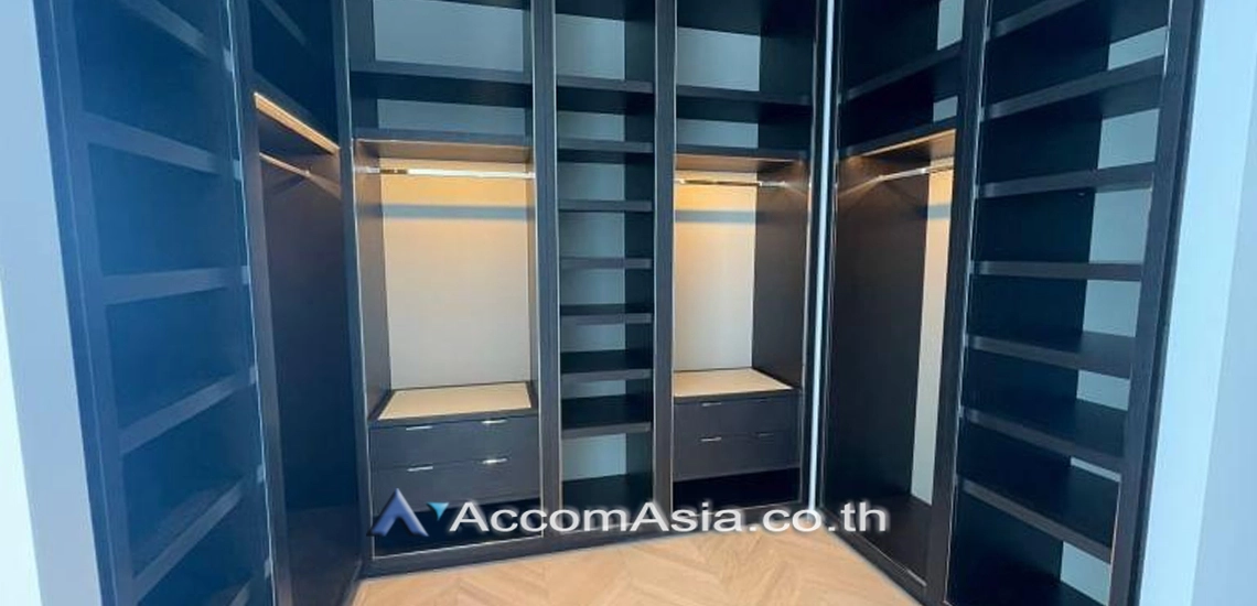 14  3 br Condominium For Rent in Sathorn ,Bangkok BTS Saphan Taksin at Four Seasons Private Residences AA31715