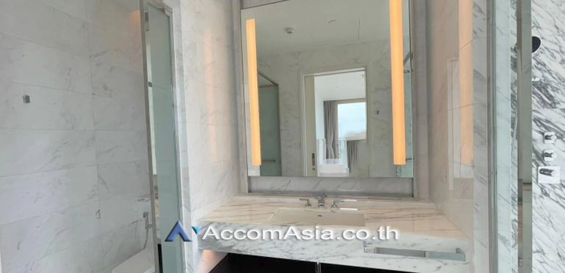 15  3 br Condominium For Rent in Sathorn ,Bangkok BTS Saphan Taksin at Four Seasons Private Residences AA31715