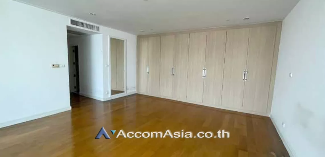 11  4 br Condominium For Rent in Ploenchit ,Bangkok MRT Sam Yan at Chamchuri Square Residence AA31716