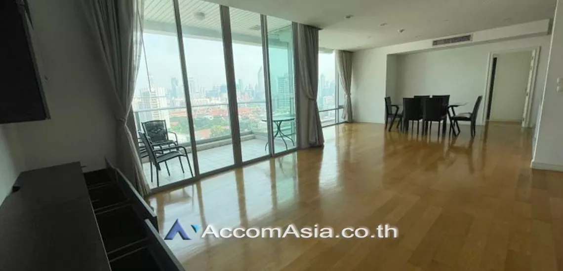 7  4 br Condominium For Rent in Ploenchit ,Bangkok MRT Sam Yan at Chamchuri Square Residence AA31716