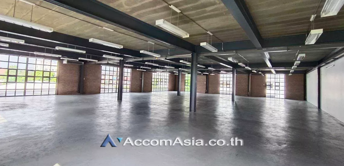 unit Building For Rent in Samutprakan, Samutprakan  near BTS Bearing (AA31725)