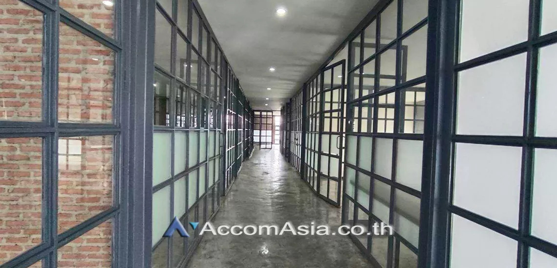 9  Building For Rent in Samutprakan ,Samutprakan BTS Bearing AA31725