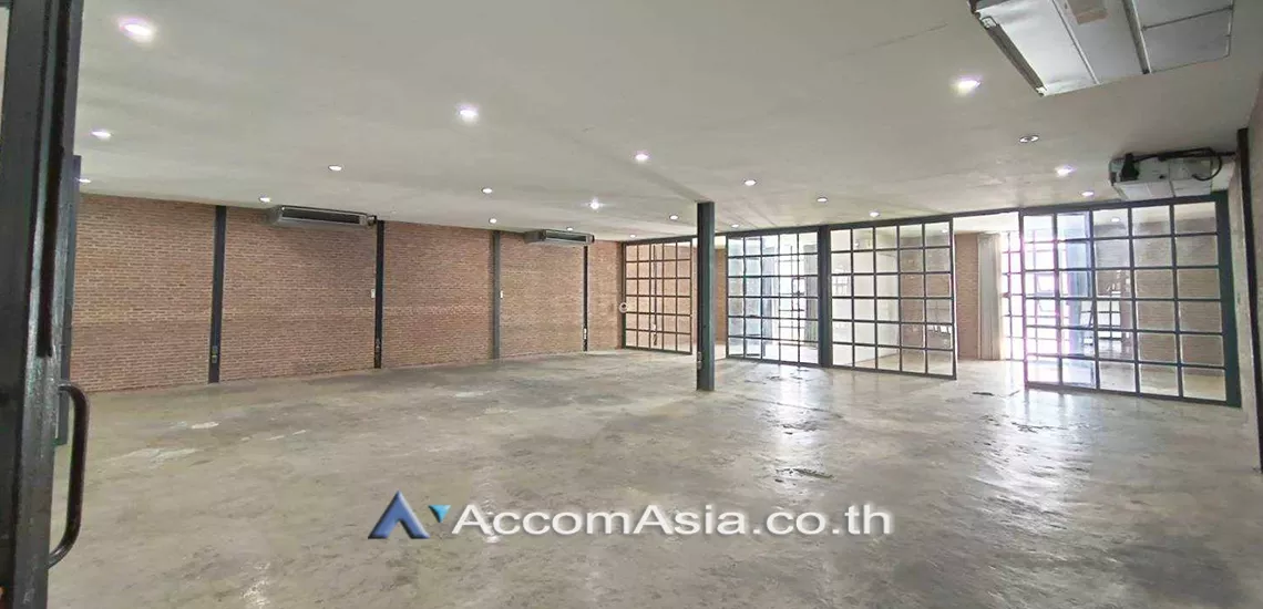 5  Building For Rent in  ,Samutprakan BTS Bearing AA31725