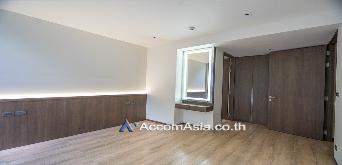 Modern brand new Apartment 3+1 br Apartment For Rent in sukhumvit