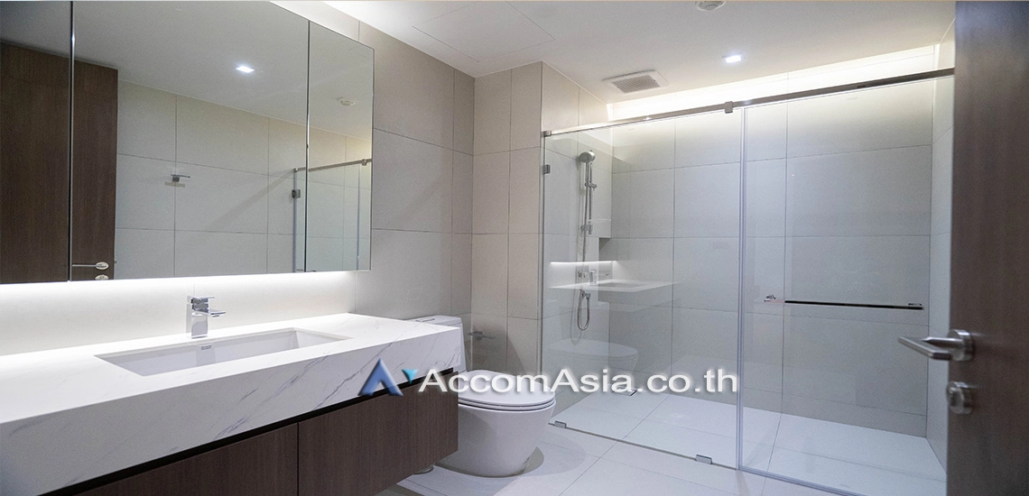 9  4 br Apartment For Rent in Sukhumvit ,Bangkok BTS Phrom Phong at Modern Brand New Apartment AA31728