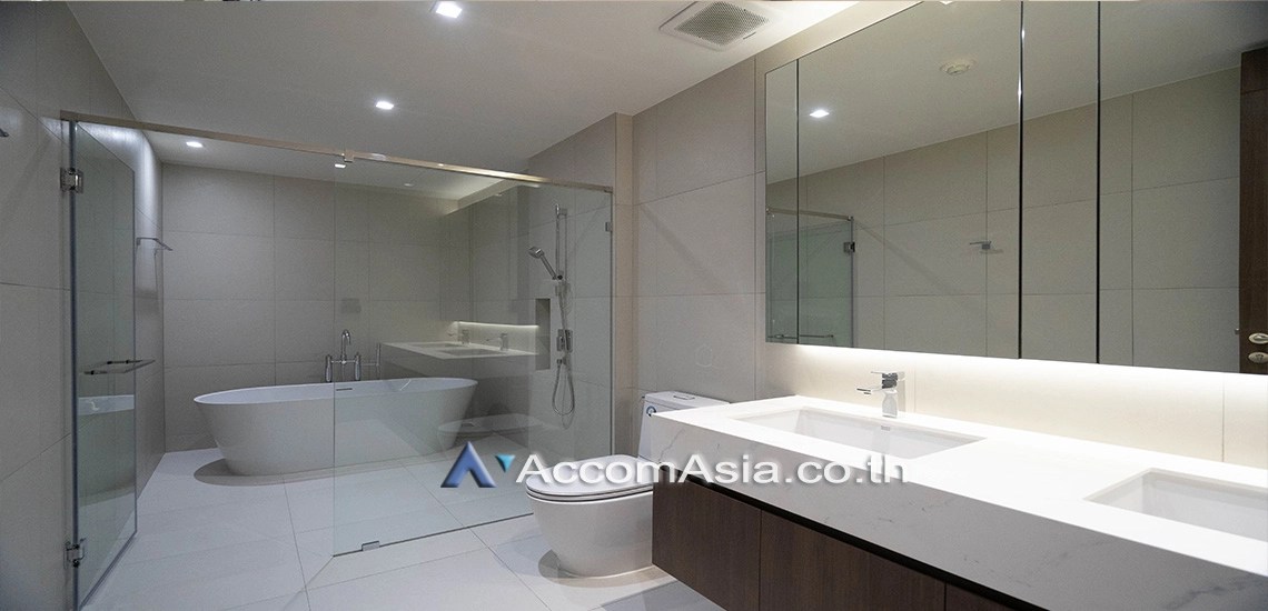 10  4 br Apartment For Rent in Sukhumvit ,Bangkok BTS Phrom Phong at Modern Brand New Apartment AA31728