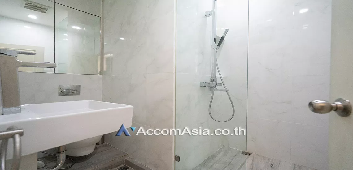 7  1 br Condominium For Rent in Sathorn ,Bangkok BTS Chong Nonsi at Sky Villas Sathorn AA31732