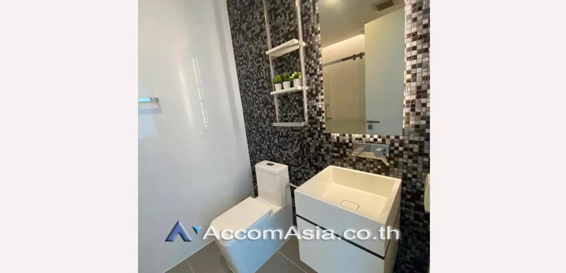 10  2 br Condominium For Rent in Sukhumvit ,Bangkok BTS Phra khanong at The Room Sukhumvit 69 AA31737