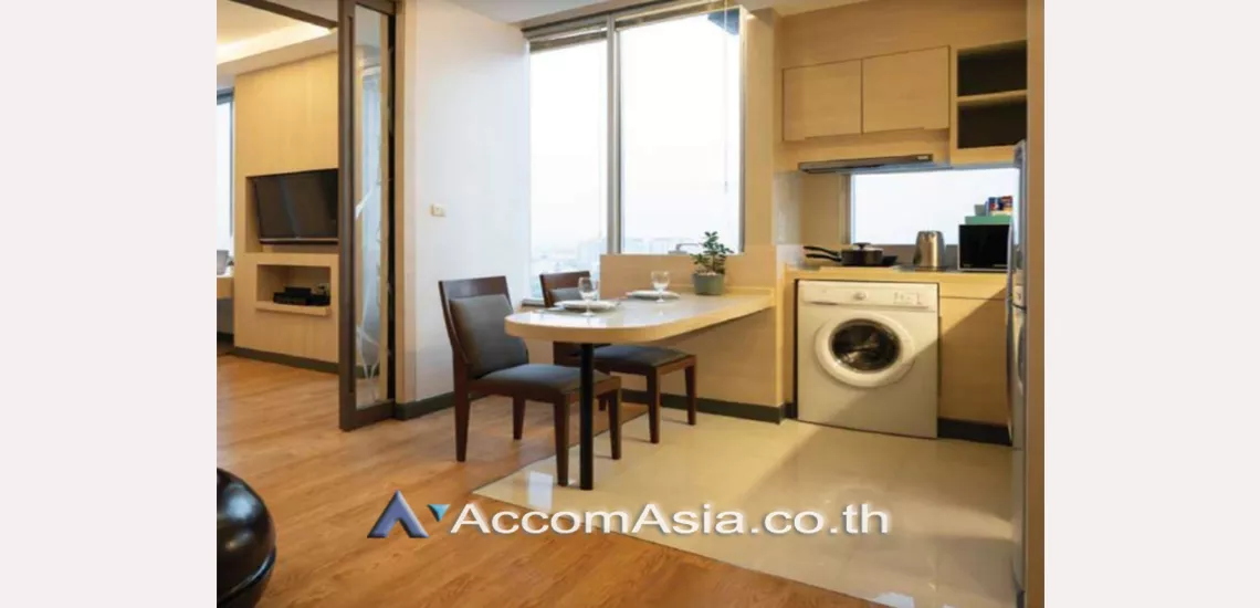  2  1 br Apartment For Rent in Sukhumvit ,Bangkok BTS Phra khanong at Modern of living AA31750