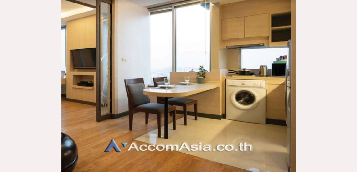  Modern of living Apartment  1 Bedroom for Rent BTS Phra khanong in Sukhumvit Bangkok