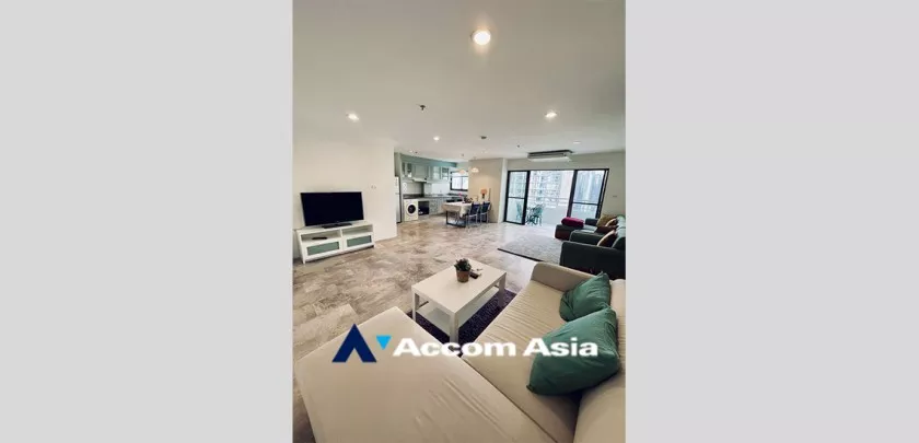 unit 2 Bedrooms  Condominium For Rent in Sukhumvit, Bangkok  near BTS Thong Lo (AA31759)