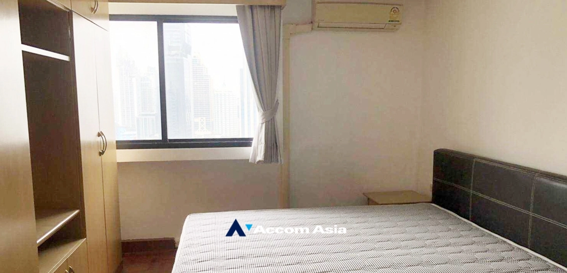 unit 2 Bedrooms  Condominium For Rent in Sukhumvit, Bangkok  near BTS Asok (AA31761)