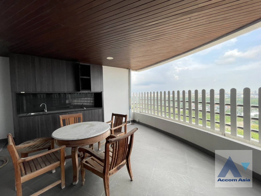  1  3 br Condominium for rent and sale in Sathorn ,Bangkok BRT Wat Dan at Royal River Place AA31769