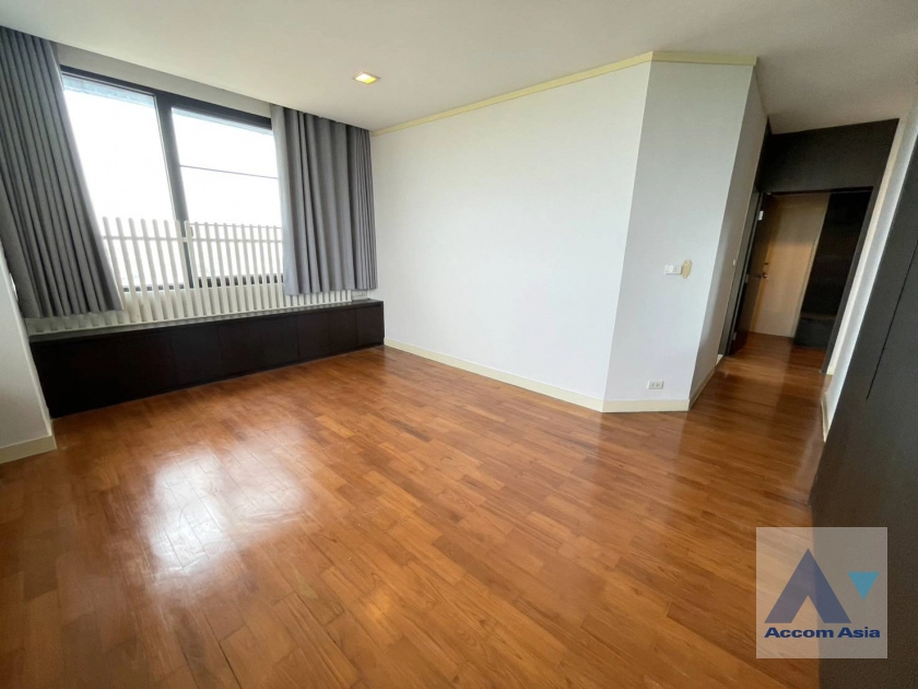 10  3 br Condominium for rent and sale in Sathorn ,Bangkok BRT Wat Dan at Royal River Place AA31769