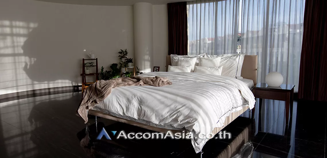8  3 br Apartment For Rent in Sukhumvit ,Bangkok BTS Phra khanong at Modern Living Style AA31772