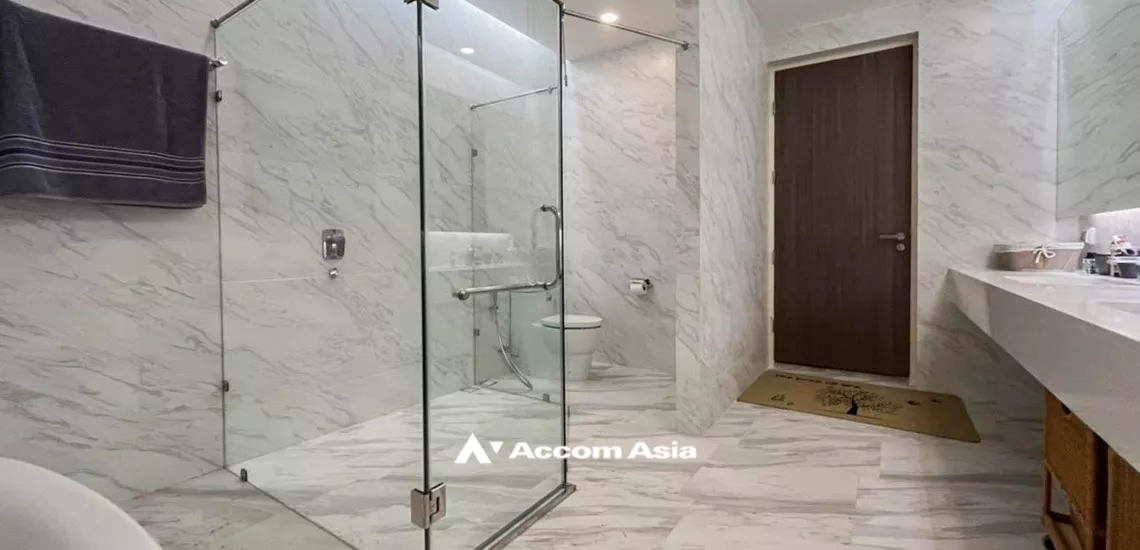 29  3 br Condominium For Sale in Sukhumvit ,Bangkok BTS Phra khanong at The Pillar AA31773
