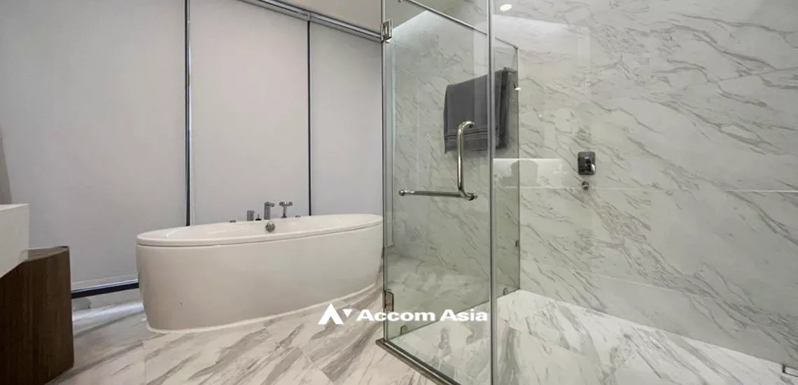 30  3 br Condominium For Sale in Sukhumvit ,Bangkok BTS Phra khanong at The Pillar AA31773