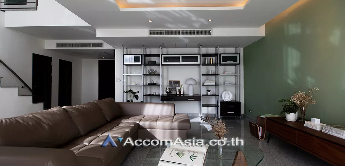  1  2 br Apartment For Rent in Sukhumvit ,Bangkok BTS Phra khanong at Modern Living Style AA31775