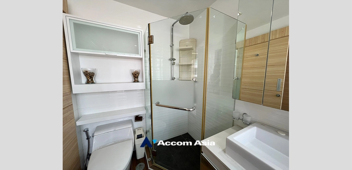 17  2 br Condominium for rent and sale in Silom ,Bangkok BTS Surasak at Sampoom Garden AA31776