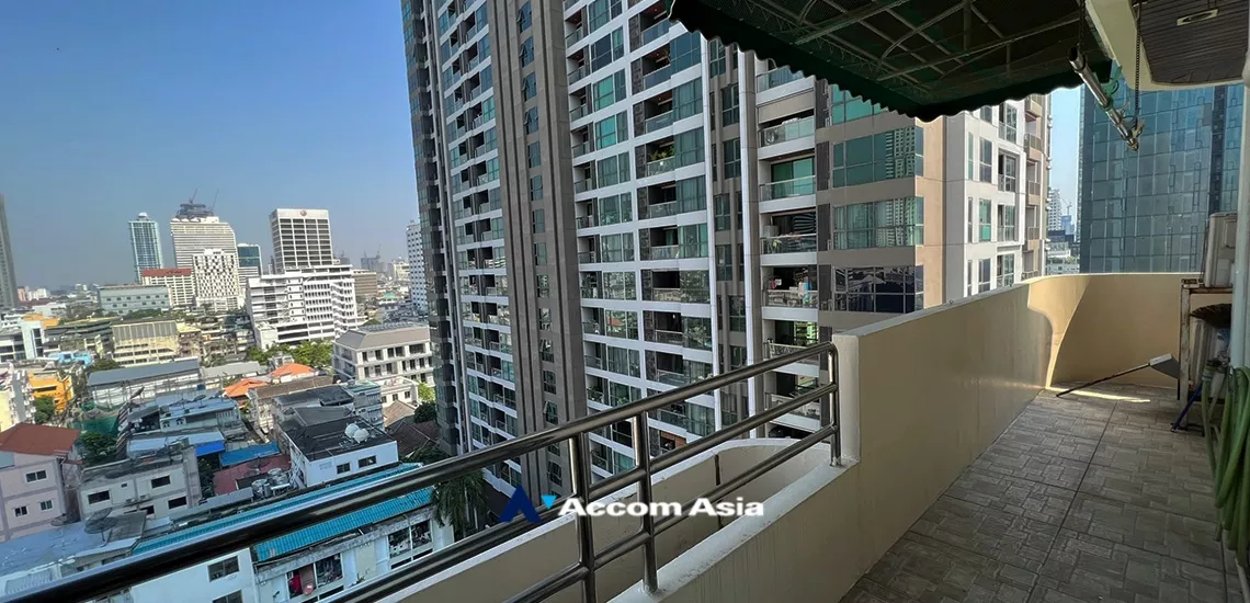 19  2 br Condominium for rent and sale in Silom ,Bangkok BTS Surasak at Sampoom Garden AA31776