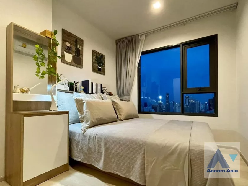 7  2 br Condominium For Rent in Ploenchit ,Bangkok BTS Ploenchit at Life One Wireless AA31782