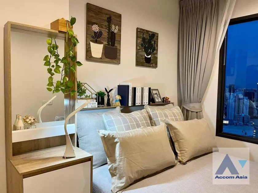 10  2 br Condominium For Rent in Ploenchit ,Bangkok BTS Ploenchit at Life One Wireless AA31782